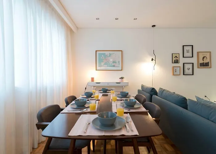 Bruno's Downtown * ポルト