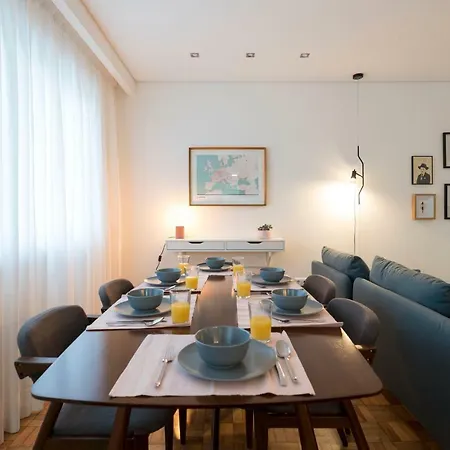 Bruno's Downtown * Порту